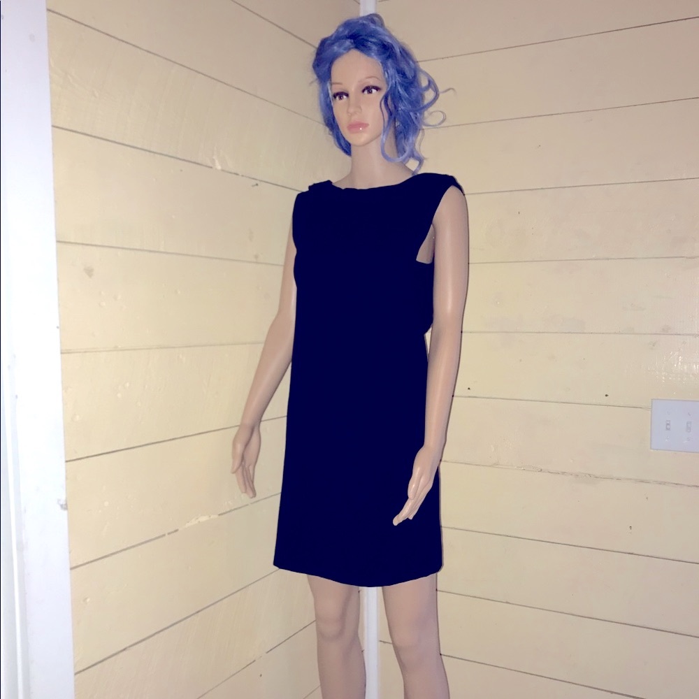 sfera ~ backless little black dress - Picture 3 of 8